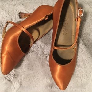 Ballroom standard heels